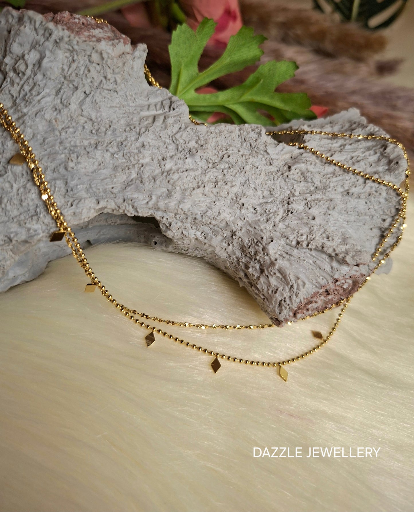 Golden Glint Layer Necklace