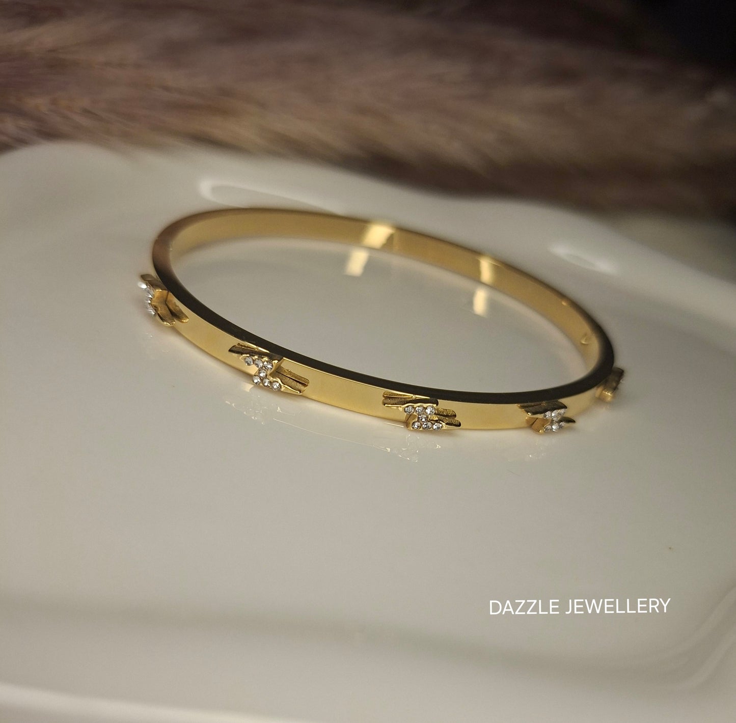 Niora Bangle