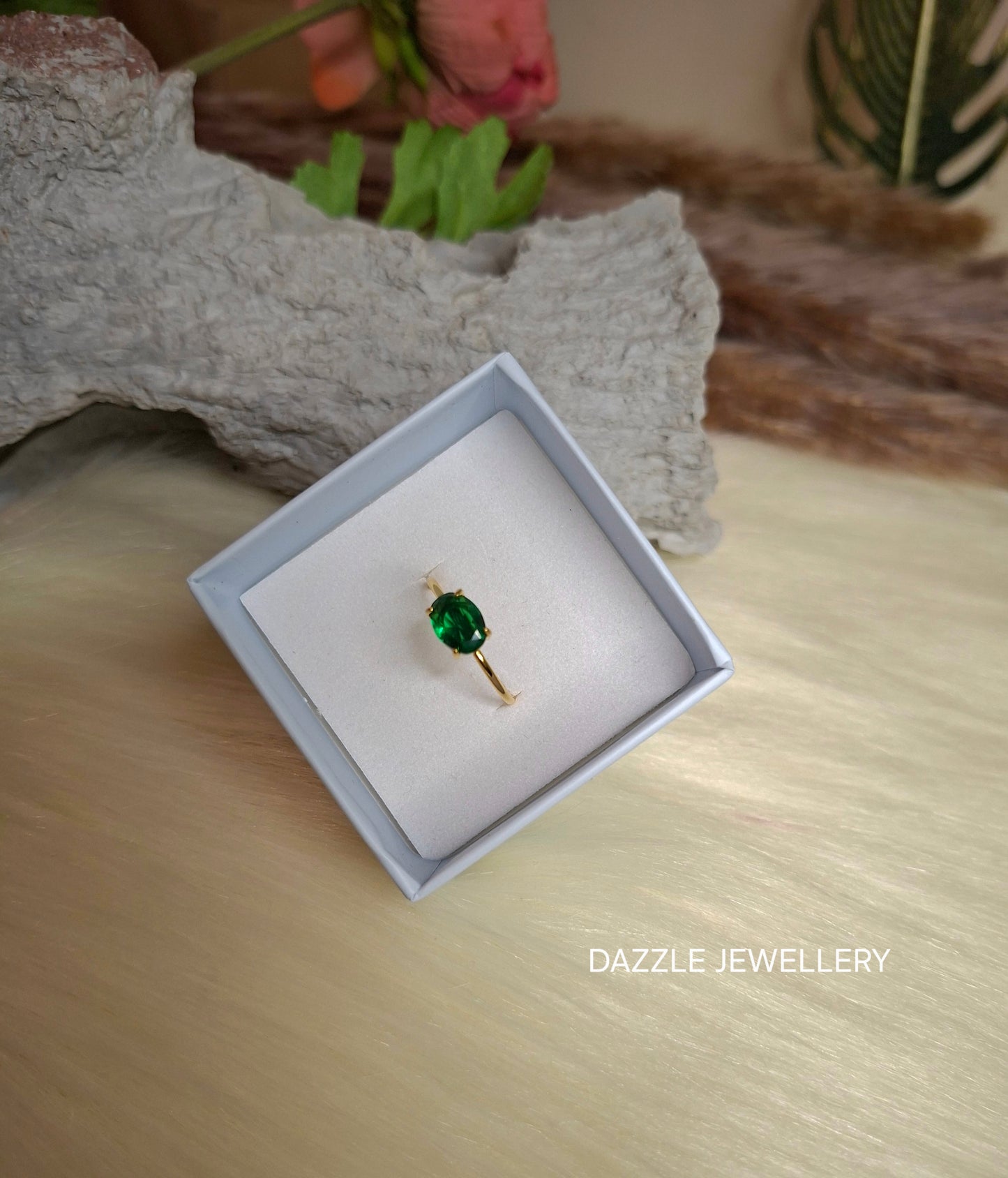 Black Oval Shine Ring